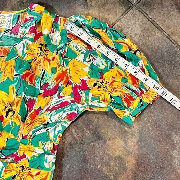 NWT Pink Martini Multicolor Floral V-neck Puff Sleeved Midi Dress - Picture 5 of 12